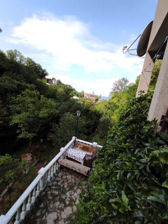 Guest House Chalet Agave ガグラ エクステリア 写真